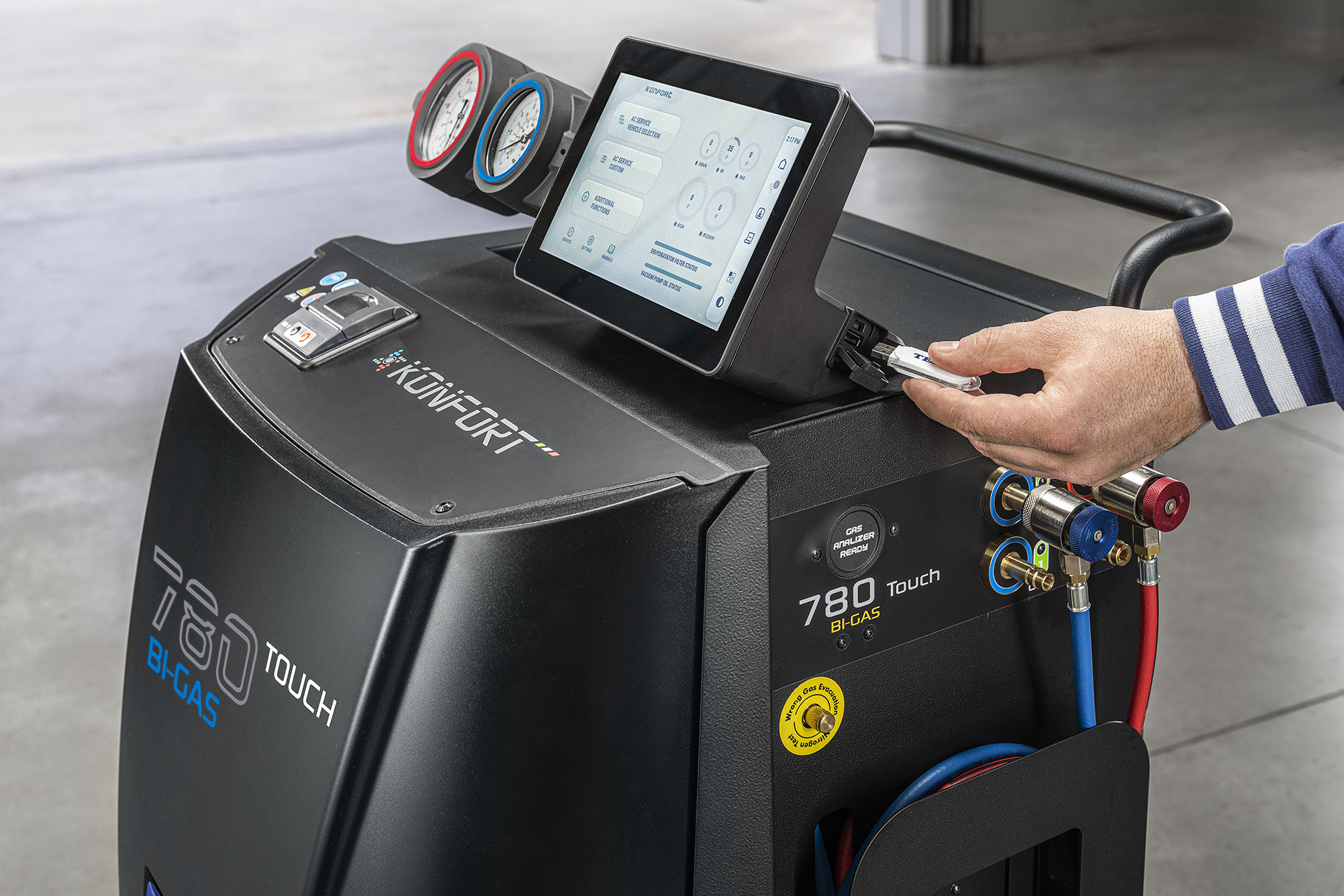KONFORT 780 TOUCH BI-GAS