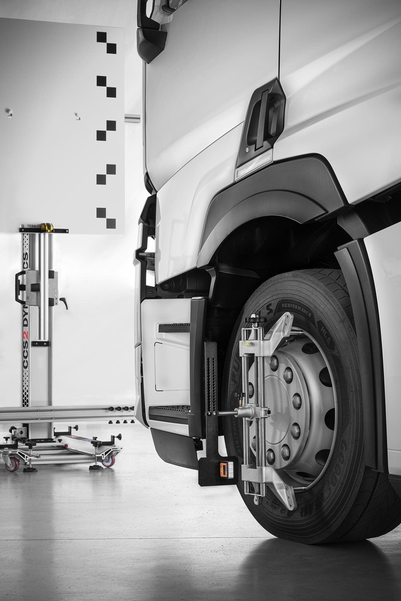 CCS 2 Dynamics TRUCK